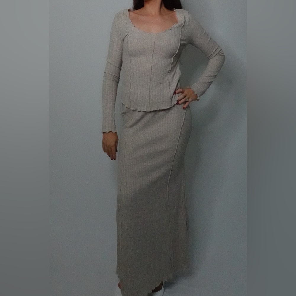 Knit Maxi Skirt in Oat